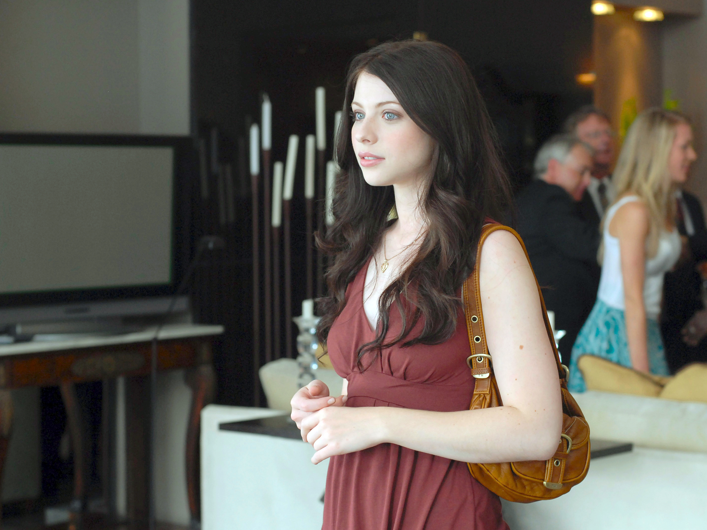Michelle_Trachtenberg-13