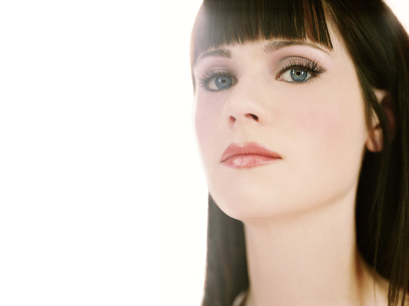 Zooey_Deschanel_024