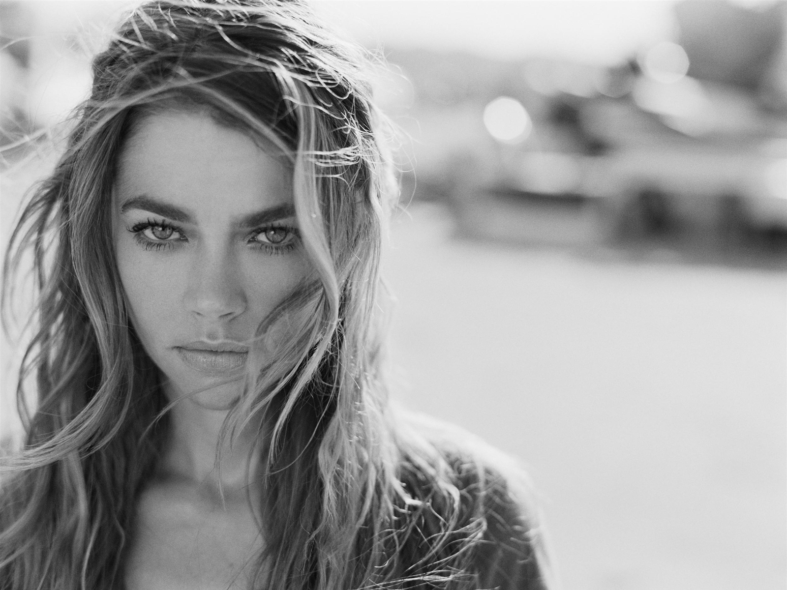 denise-richards-5