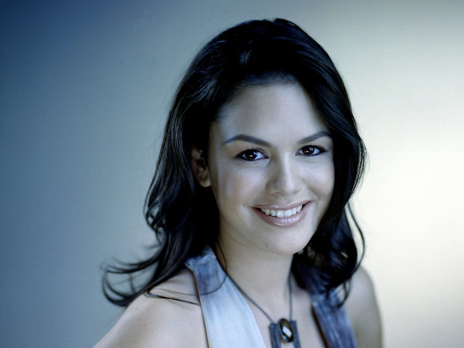 rachel-bilson-17