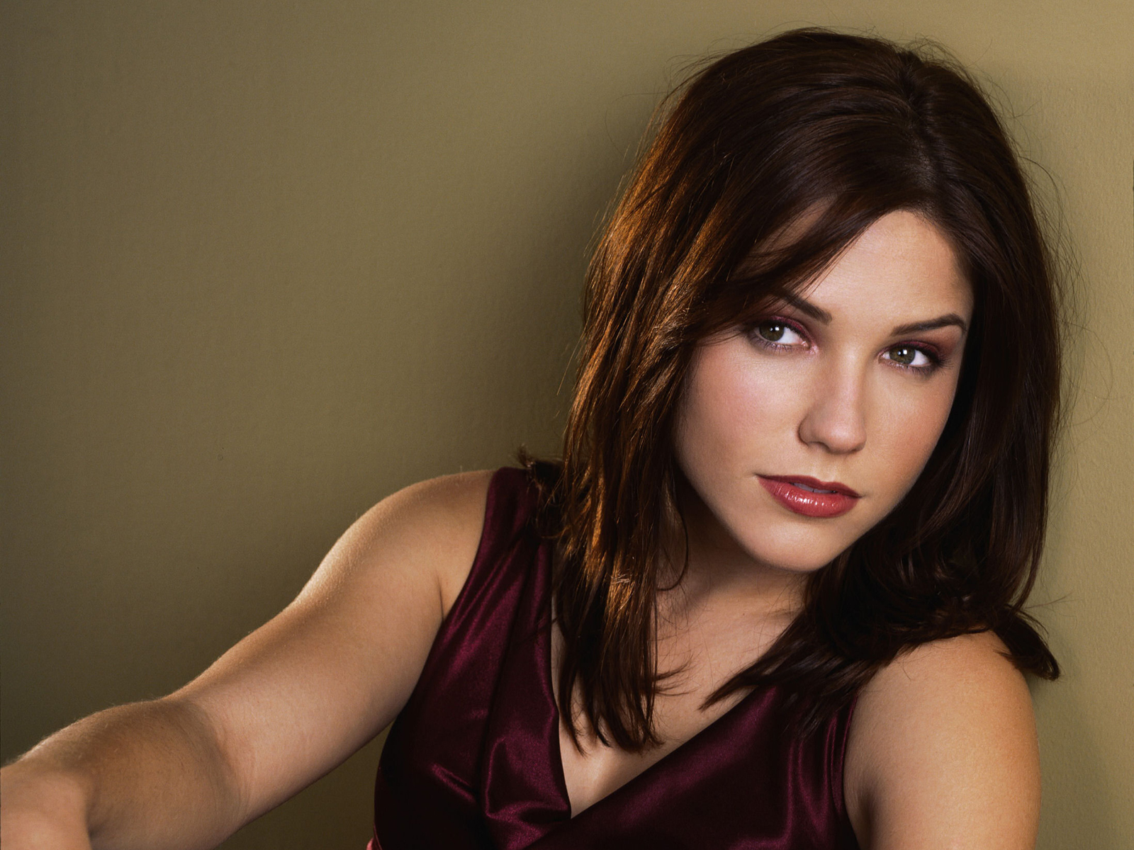 sophia-bush-3
